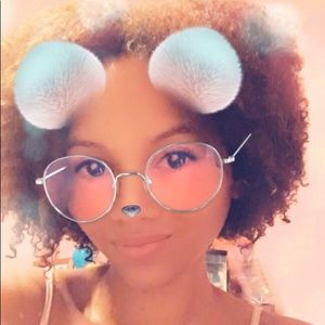 Meet your Posher, Desharae